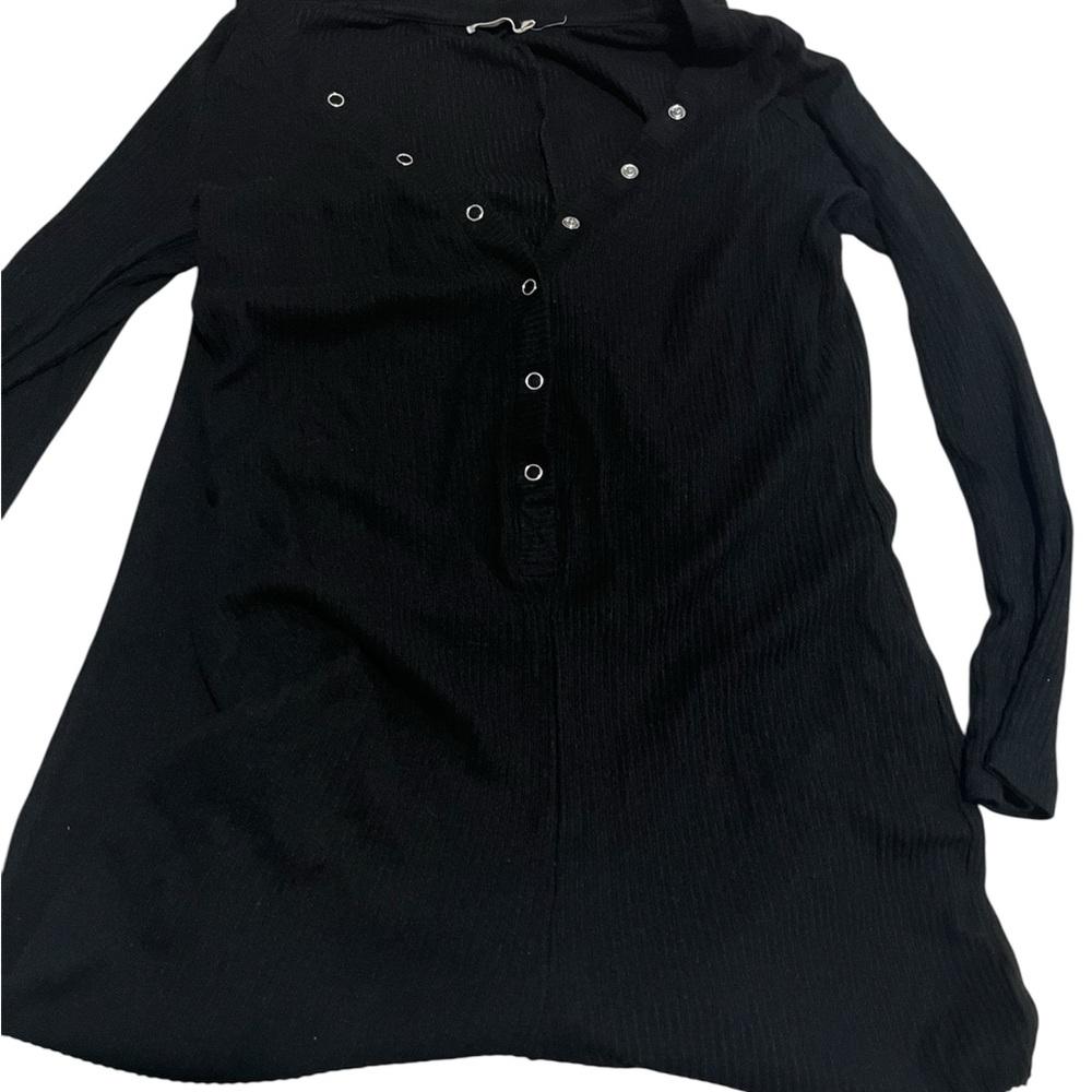 Black Ribbed Button-Up Full Bodysuit - Picture 3 of 4